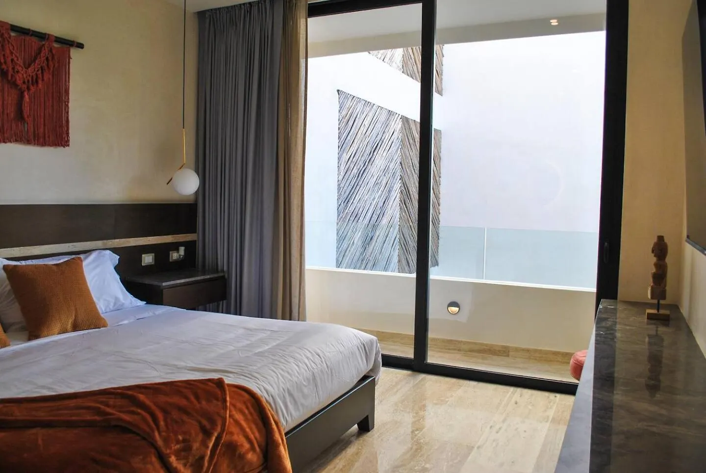 טולום Upscale Condo Desirable Location